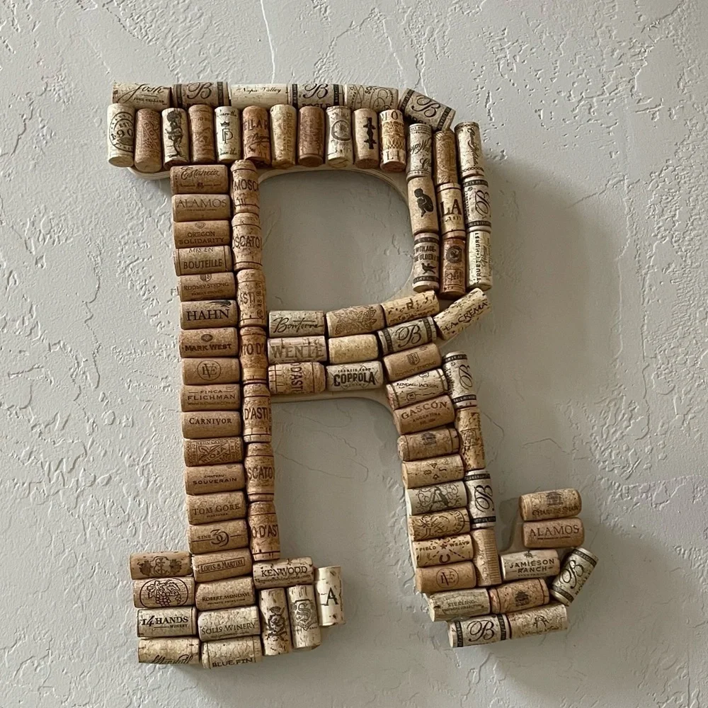 Wine Cork‎ Wall Decoration.